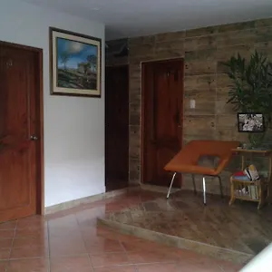  Pensión Casa De Huespedes Casita Belga